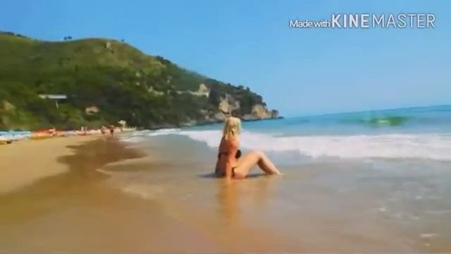 Лето .море солнце пляж ? смотреть онлайн