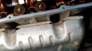 Замена сальников клапанов на Рено Логан - это просто.