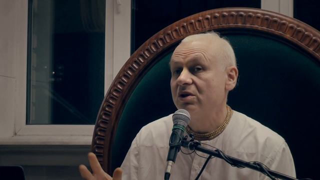 Урок 192. Ш.Б. 5.1.10 - 5.1.21(Деяния Махараджи Приявраты) смотреть онлайн