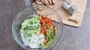 Китайский салат с креветками