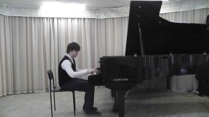 А. Караманов. "Птички". Исп. Попов Максим (1-ый год обучения, общее фор-но), 12 лет, г. Екатеринбур