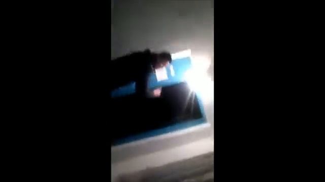 Прикол в подъезде смотреть онлайн