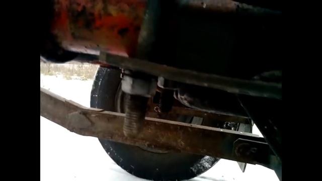 Крепление отвала на т-25))