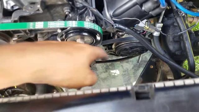 86 Nissan d21. Install new Belts/Tensioner Pulleys. смотреть онлайн