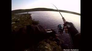 РЫБАЛКА В АРКТИЧЕСКОЙ ТУНДРЕ. Азартный клев кумжи и хариуса. Рыбалка на Кольском полуострове.