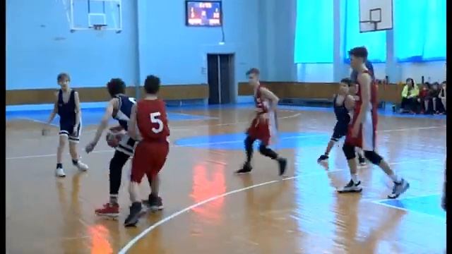 Зареченские школьники соревнуются на баскетбольной площадке смотреть онлайн