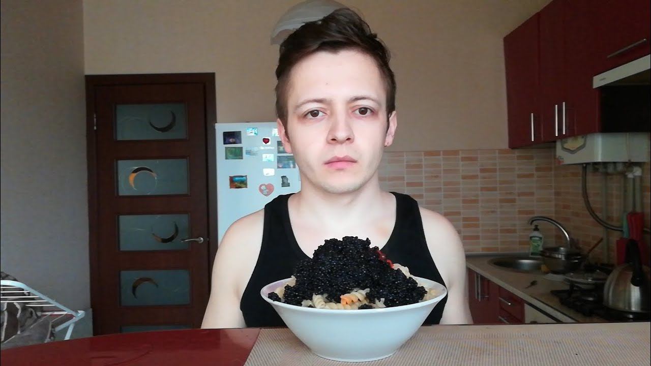 МУКБАНГ МАКАРОНЫ С КРАСНОЙ И ЧЕРНОЙ ИКРОЙ