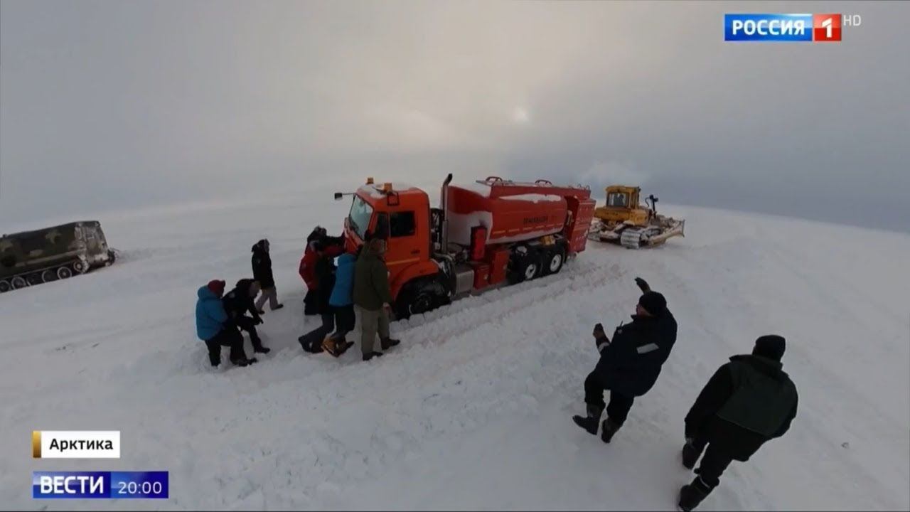 Бульдозер ЧЕТРА в Арктике!