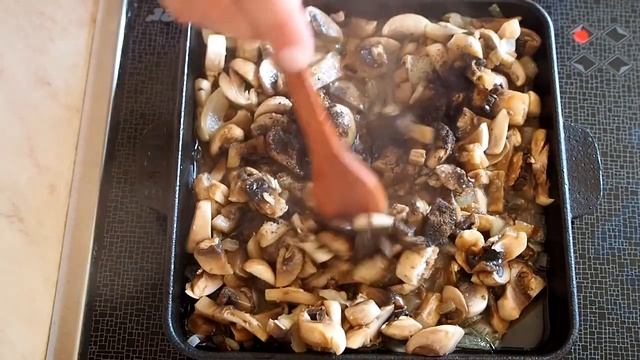 Этот рецепт разлетелся в разы! Сочные свиные мешочки с грибами и сыром! смотреть онлайн