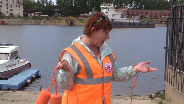 Профилактическая работа инспекторов ГИМС с детьми по тематике безопасности на воде