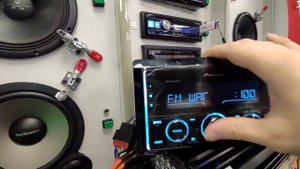 Новенький Pioneer MVH-620BT