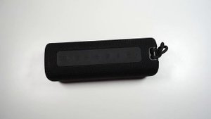 Колонка Xiaomi Mi Portable Bluetooth Speaker на 16 Вт в 2022 году | Flip для бедных?