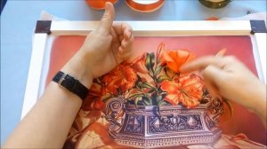 МК. Вышиваем лилии на принте. Часть 1. Боковой цветок с отдельным лепестком и бутон.