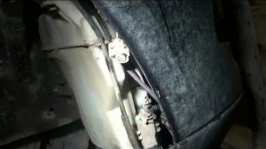 Замена насоса омывателя фар на Zotye T600