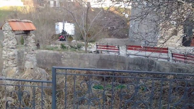 Легендарный колодец в котором мыли рабов в средневековье, перед продажей. смотреть онлайн