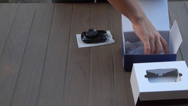 Philips GoSure ADR820 Dashcam Unboxing смотреть онлайн
