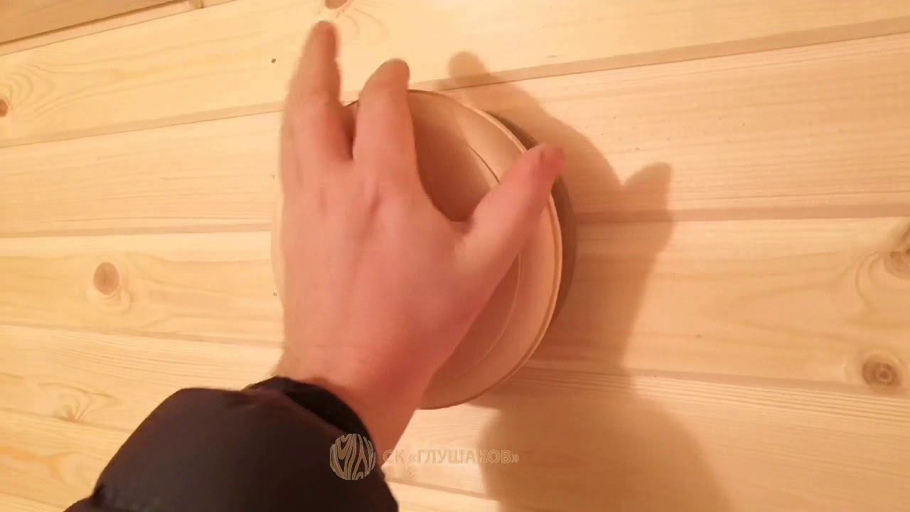 Баня из бруса маленькая удобная есть все что надо