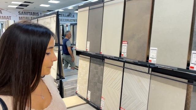 ВЫБИРАЕМ ПЛИТКУ НА ПОЛ · Ремонт на кухне своими руками #2 смотреть онлайн