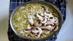 Борщ с шампиньонами