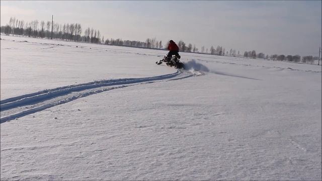 Езда по насту в поле смотреть онлайн