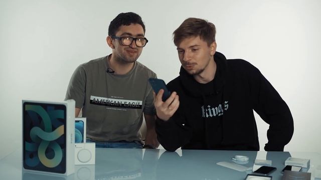 iPhone 12 PRO распаковка! Новый дизайн и Magsafe! Первые Впечатления! смотреть онлайн