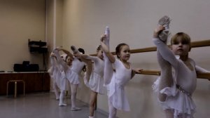 Танцы для детей от трех лет. Школа танцев МАРТЭ