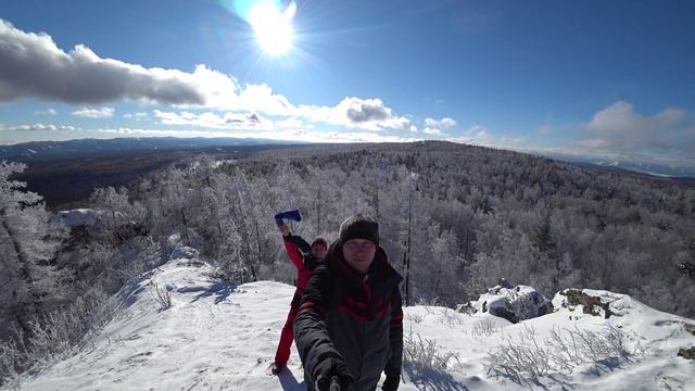 лыжники смотреть онлайн