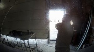 Разбил молотком лобовое стекло на грузовике | Лобовое цтекло Мерседес Атего 915 | Mercedes atego915