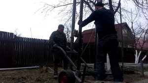 чем закрутить винтовые сваи, частотный преобразователь эл двигатель редуктор SEW-EURODRIVE