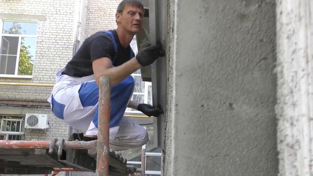 Механизированный способ оштукатуривания / Нанесение штукатурки на фасад
