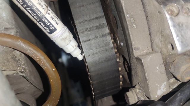 Wymiana rozrządu Renault Megane Scenic 2 1.9 dCi 2004r смотреть онлайн