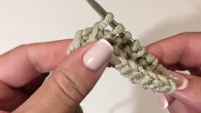 Подушка красивым узором тунисским крючком  Soft Decor - Татьяна Чакур_[360p] смотреть онлайн