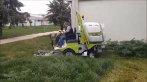 Grillo FD2200 4x4 Çim Biçme Makinesi