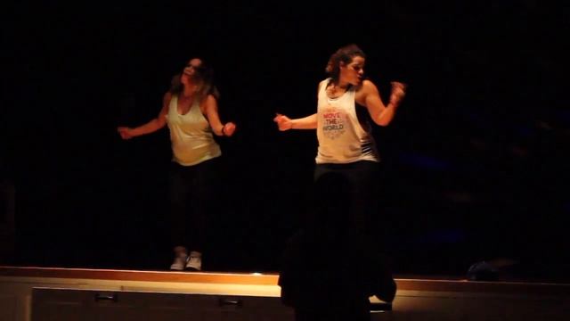 "Dancing Kizomba" - Zumba with Gina смотреть онлайн