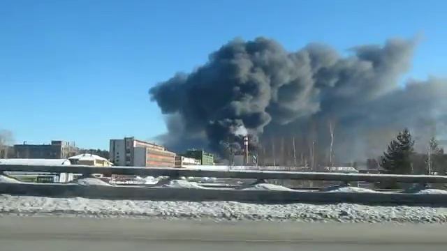Big fire in Verhnaya-Pysma смотреть онлайн