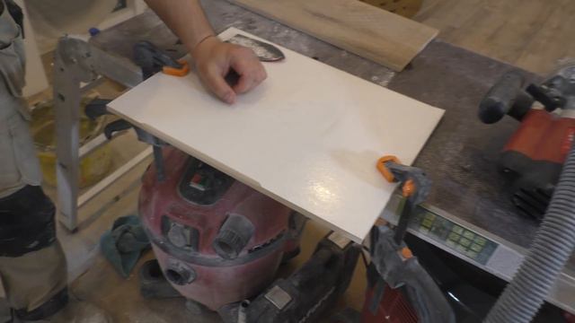 Как самому сделать ступеньки из плитки, или фрезеровка керамогранита для лестницы!) смотреть онлайн