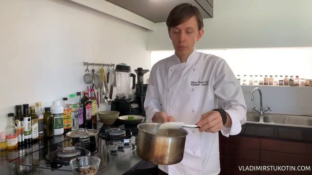 Кукурузный суп с соусом песто и грибами смотреть онлайн