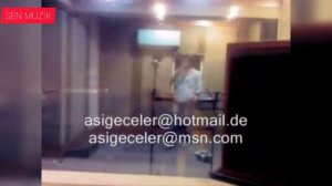 Ferman Akdeniz Meyhaneciyi Söylerken Stüdyo Çalışması Yusuf Harputlu