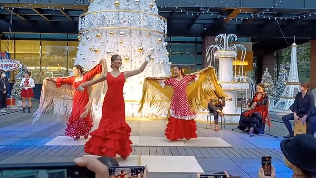 1101120沃 佛朗明哥 新光三越點燈秀 Sevillana смотреть онлайн