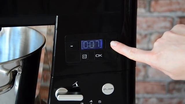 Планетарный миксер GEMLUX GL SM 712B   Обзор планетарного миксера с чашей 5,5 л таймер, 1200 Вт