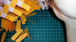 Корзинка из бумажных полос ч.1