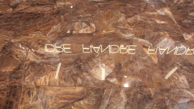 Iris Ceramica Group на Cersaie 2019: Ariostea, Iris, FMG, Fiandre, Porcelaingres смотреть онлайн