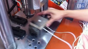 Литьевой термопластавтомат для заливки проводов силиконовой оболочкой