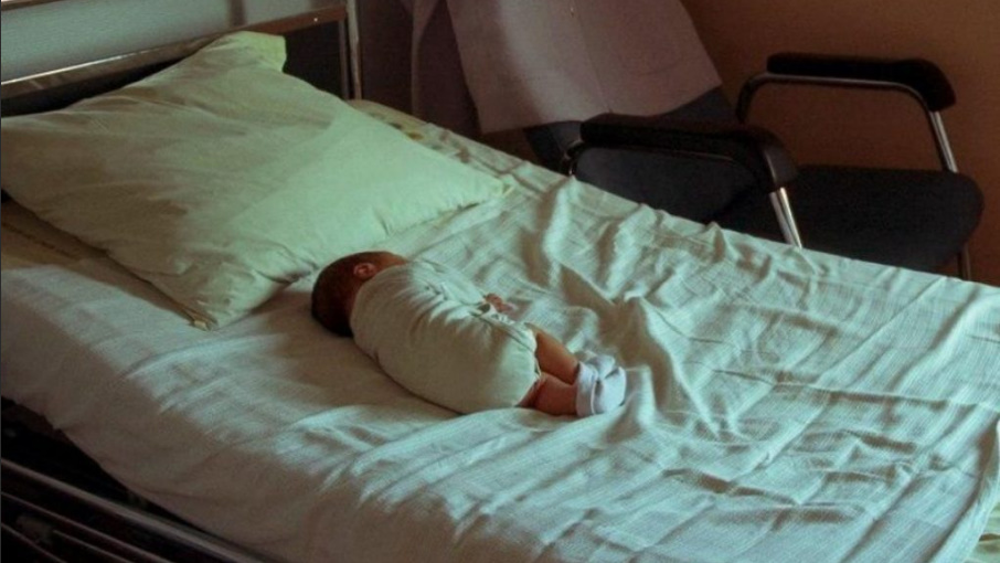 Что бывает за отказ от ребенка после родов! Женщина отказывается в роддоме. Последствия для матери смотреть онлайн