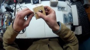 Сборка переходника из фанеры для крепления экструдера в 3д принтере.