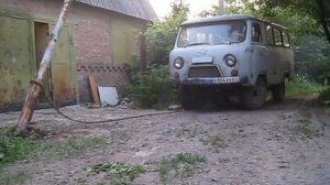уазик vs столб
