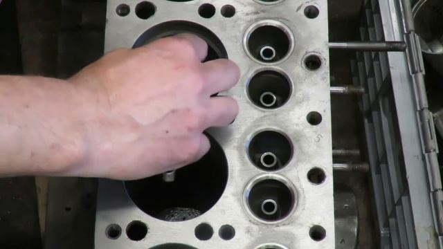 Chrysler/Plymouth Flat head Rebuild part 3 смотреть онлайн