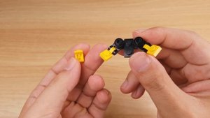 How to build LEGO brick drill machine transformer mech - Heavy Driller
