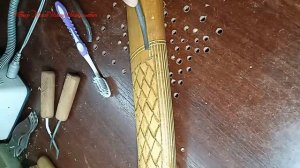 Первая проба чекеринга (насечки) самодельными резцами,на топорище.