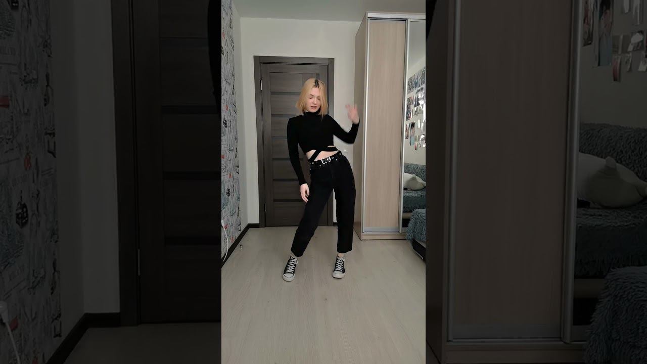 CHUNG HA - Bicycle смотреть онлайн